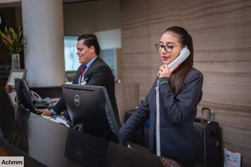 software de gestión hotelera reduce el tiempo de administración